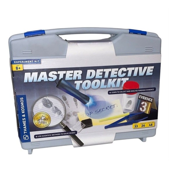 Master Detective Toolkit Forensic Science Experiment Kit by Thames & Kosmos- NEW